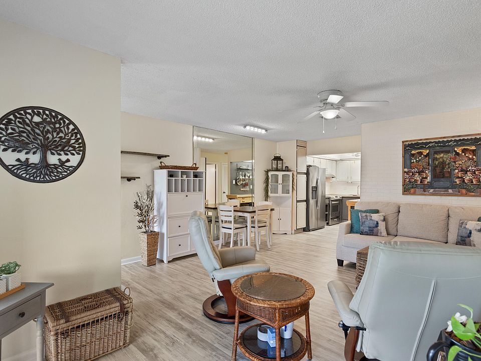 1st image of 932 Savannas Point Drive #C