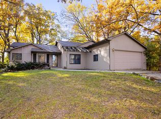 14705 Emery Ln, Woodstock, IL 60098