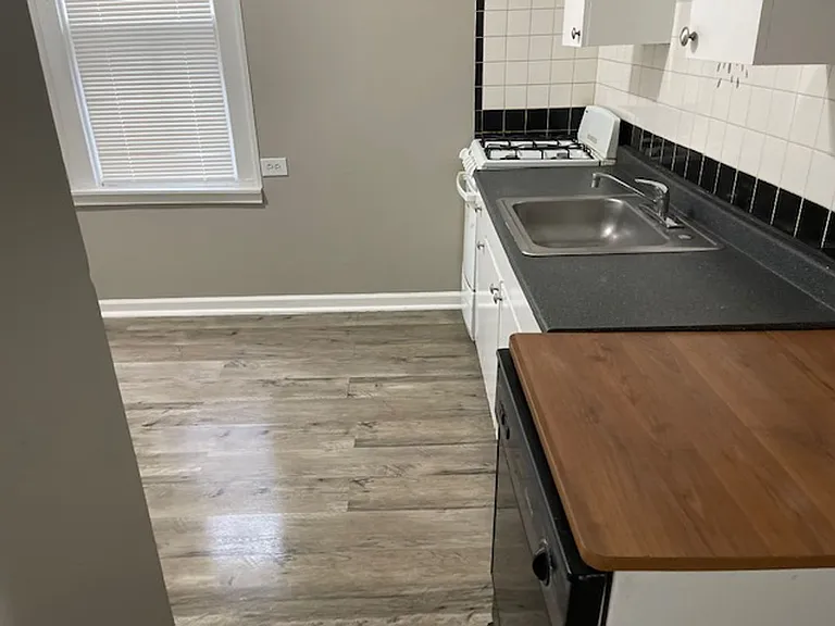 018-020 Edmonds St — Photo 3