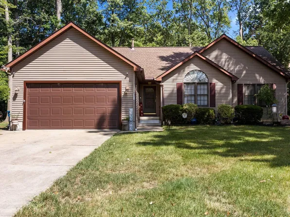 5107 Edgewood Dr, Lorain, OH 44053