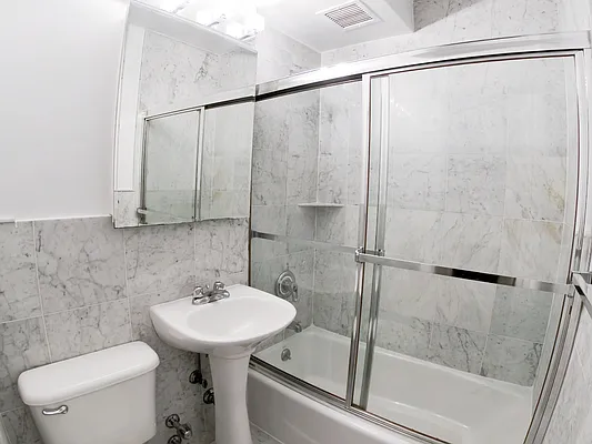 Rented by Urban Real Estate Inc | media 9