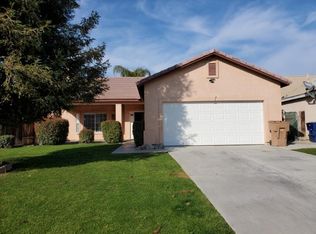 3808 Amherst Forest Rd, Bakersfield, CA 93313