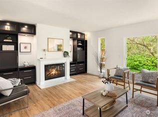 11358 SE 211th Ln APT 40, Kent, WA 98031