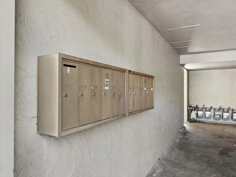 83 Pixley Ave #7 — Photo 17