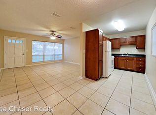 8915 Joseph Ct, Jacksonville, FL 32216