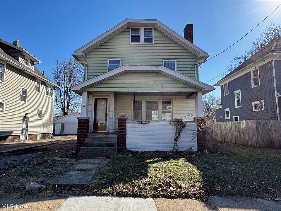 1st image of 28 W Salome Ave
