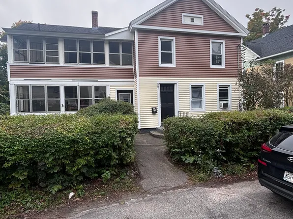 30 Rock St #Top, Winsted, CT 06098