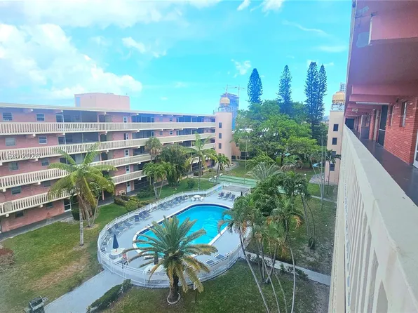 180 NE 12th Ave, Hallandale, FL