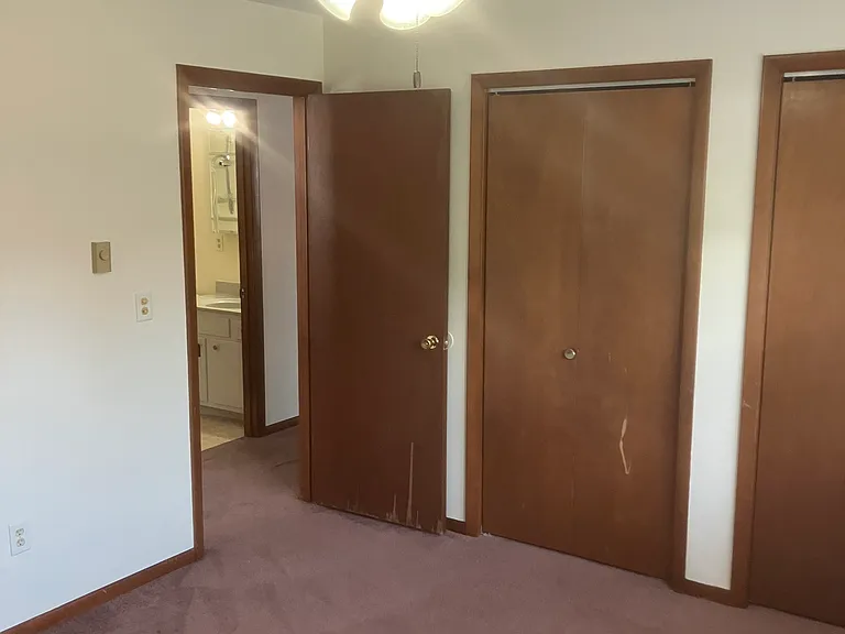 205 S Shabbona Rd #BB — Photo 9