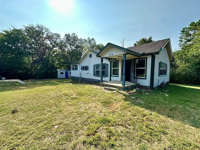 2716 Wisdom Cir — Photo 1