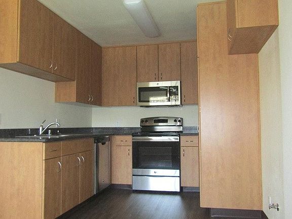 2nd image of 200 N Minnesota Ave APT 29