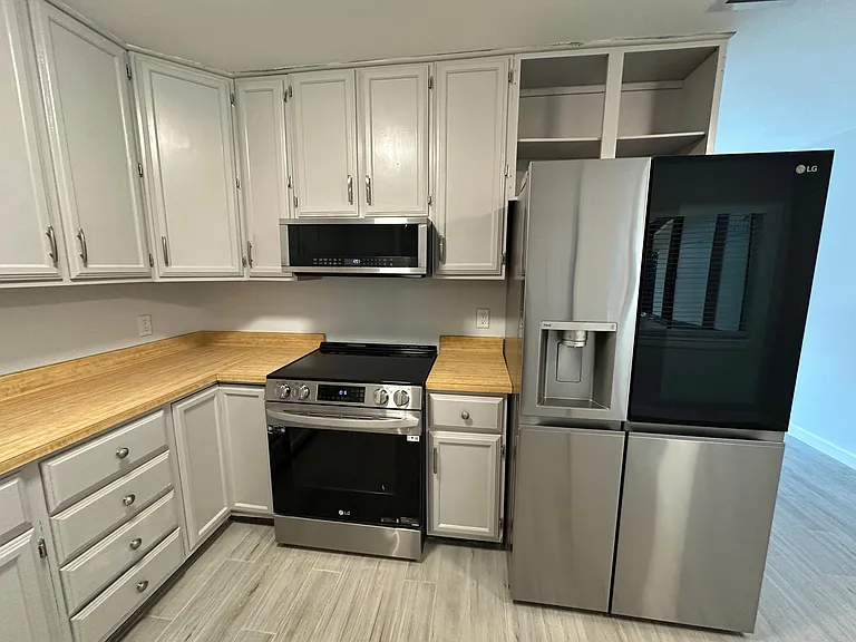 2531 Waters Edge Dr — Photo 18