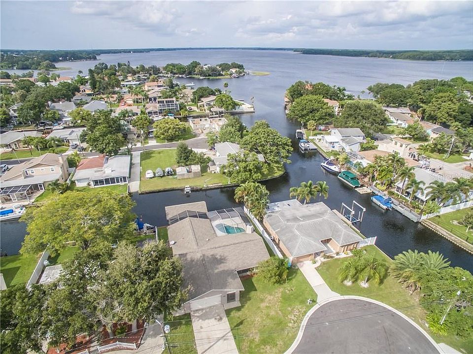 1st image of 32 Citrus Dr