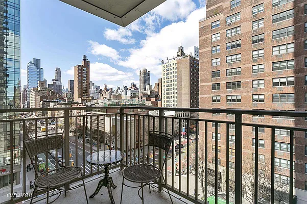 Sold by Corcoran | media 4