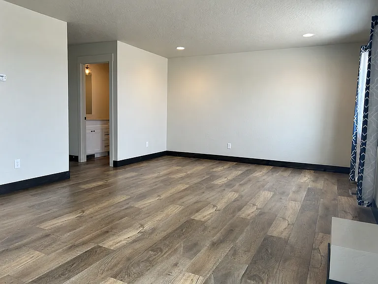823 Lake Francis Dr — Photo 8