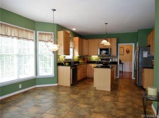 13706 Prince James Dr, Chesterfield, VA 23832