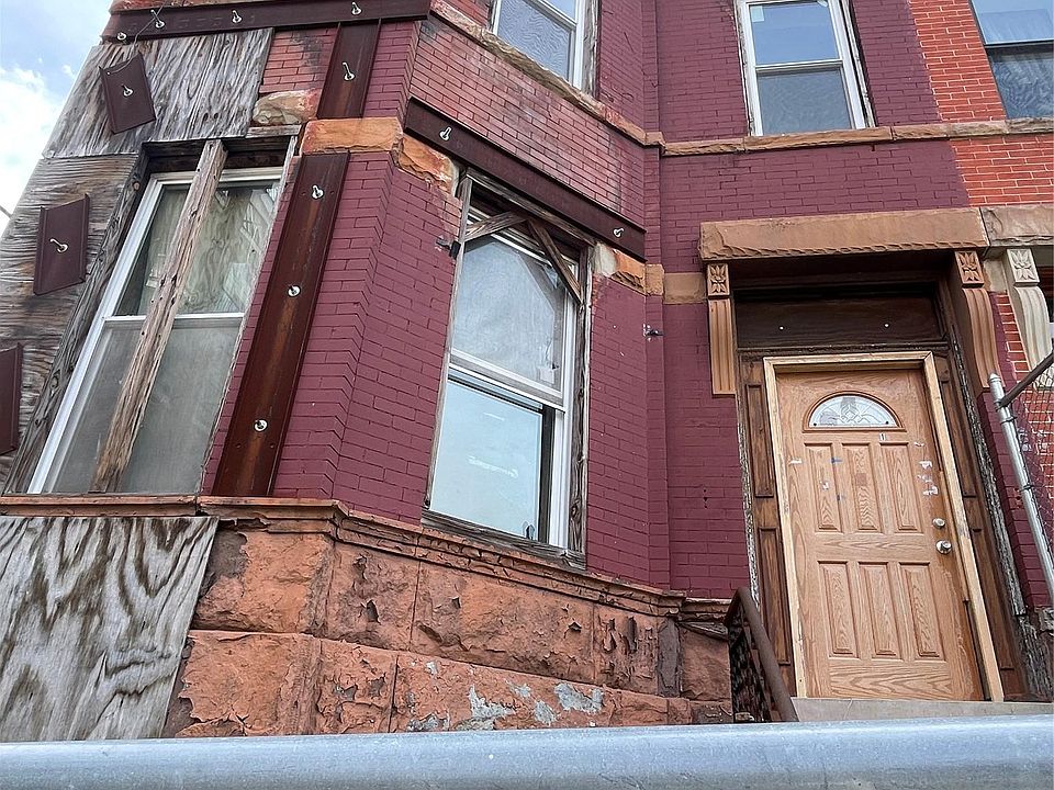 2nd image of 18 Agate Court
