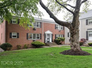 7 Oxford Ct APT 7901, Suffern, NY 10901