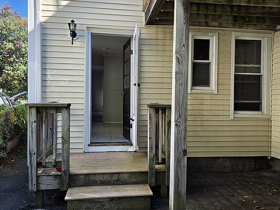 2nd image of 348 Cabot St #1-R