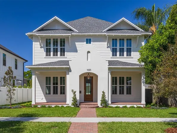 1420 14th St N, Saint Petersburg, FL 33704