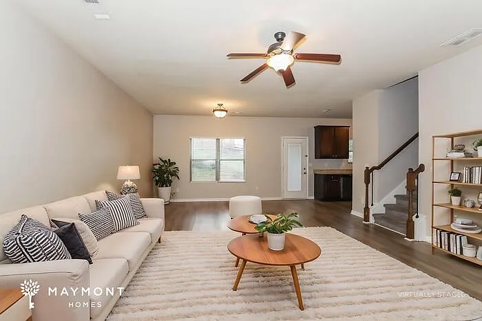 424 Concord Ter — Photo 5