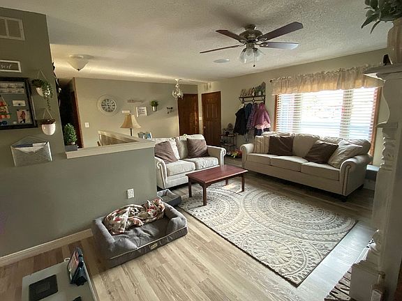 4th image of 2219 Haney Dr