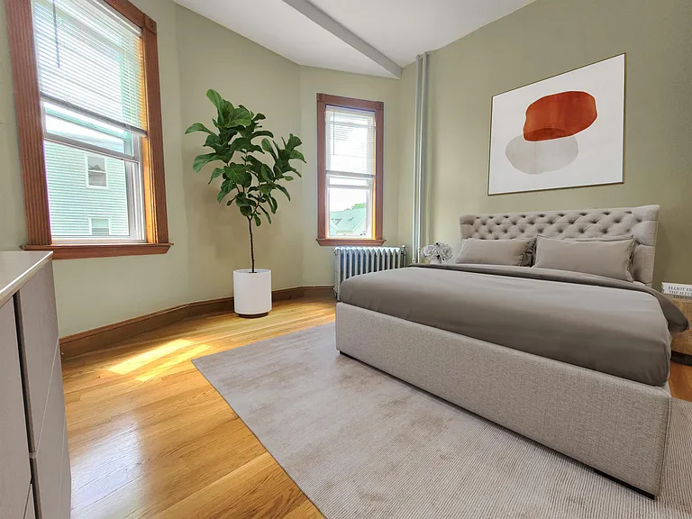 35 Dunlap St #2 — Photo 9