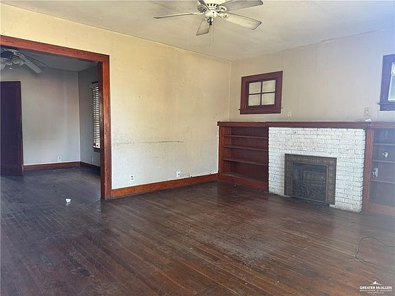 4th image of 800 S Kansas Ave