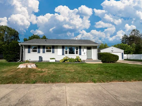 516 N Fremont St, Janesville, WI 53545