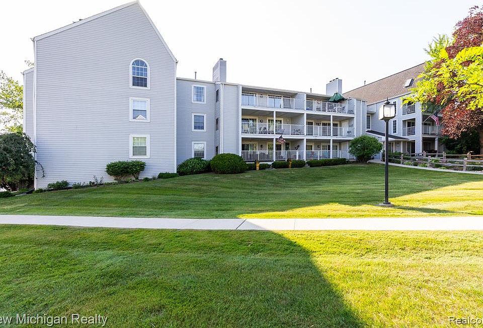 3559 Port Cove Dr APT 24, Waterford, MI 48328 Zillow