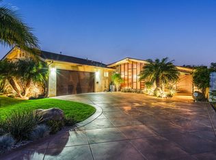 4376 Clubhouse Dr, Lakewood, CA 90712