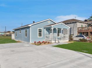 2221 Grover Ave, Galveston, TX 77551