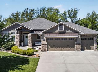 1406 Kenton Ln, Raymore, MO 64083