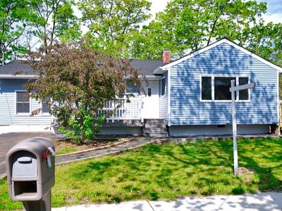 12 Norwalk Ln, Selden, NY, 11784
