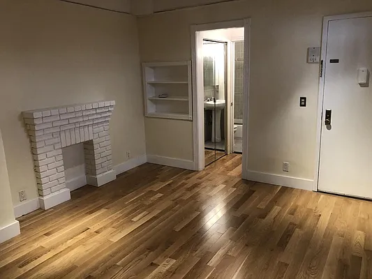 Rented by Platinum Properties | media 13