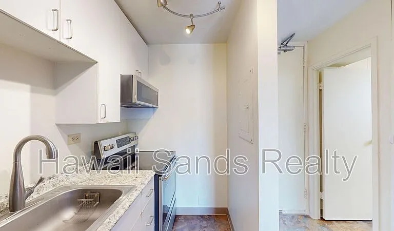 1560 Thurston Ave #801 — Photo 8
