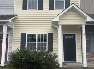 626 Ebb Tide Ln, Sneads Ferry, NC 28460