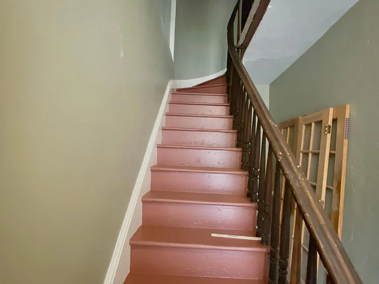 95 Wurts St #2 — Photo 2