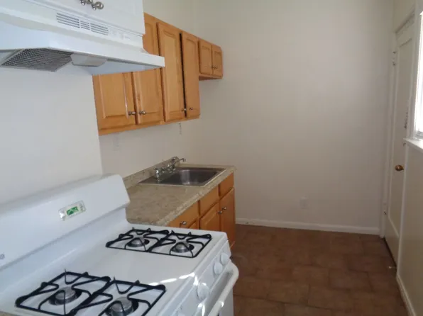 1810 E. 7th St., 1810 E 7th St #8, Long Beach, CA 90813