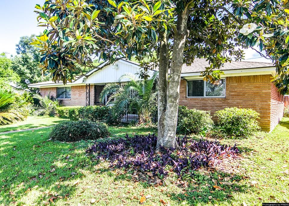 1st image of 4803 Trail Lake Dr