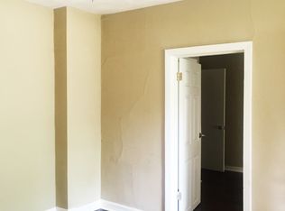 712 Chambers Rd, Saint Louis, MO 63135