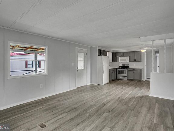 3rd image of 168 Shippensburg Mobile Est #Tp