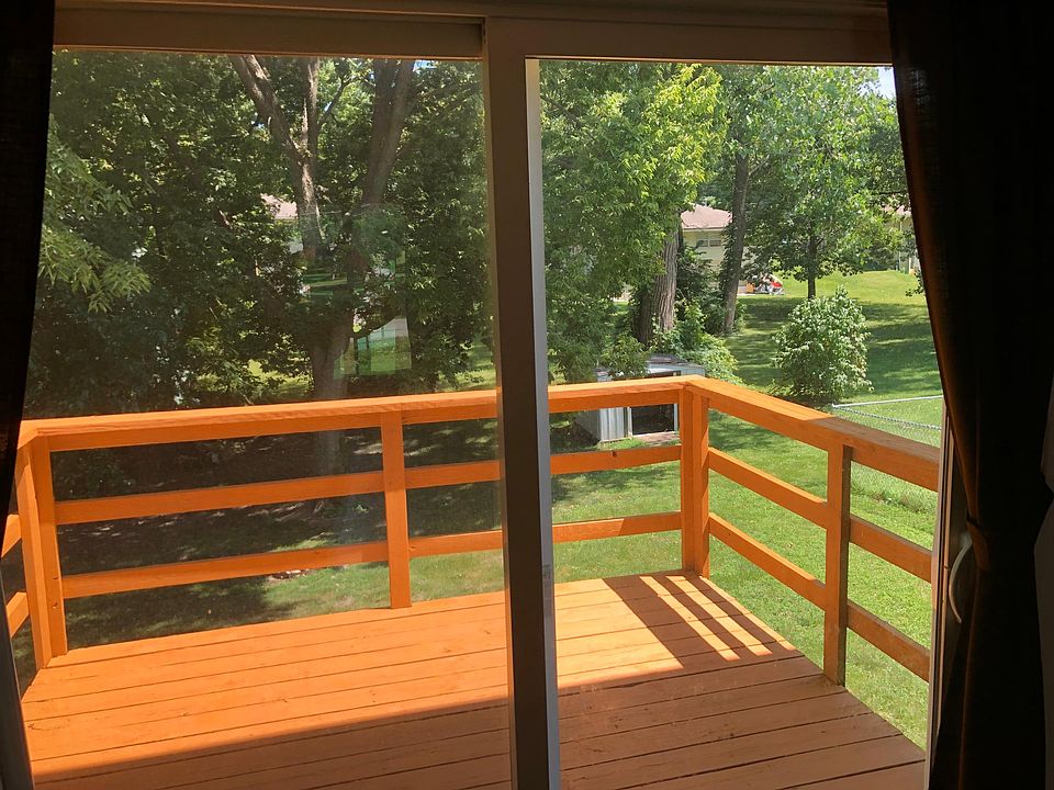 private deck. country living