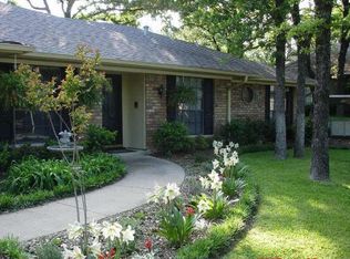 4804 Rock Ridge Ct, Arlington, TX 76017