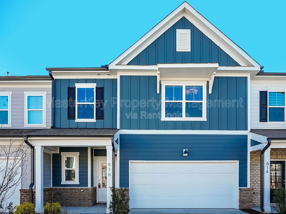 1st image of 616 Mount Blanc Way