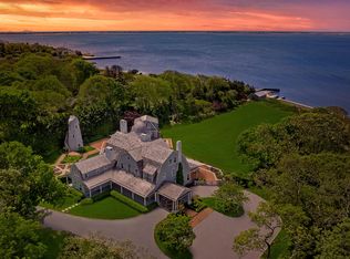 74 Cedar Ln, Remsenburg, NY 11960