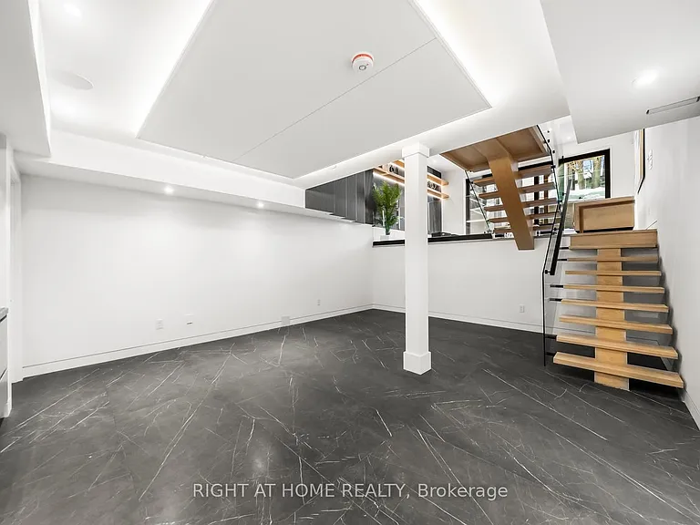 74 B Rathnelly Ave — Photo 41