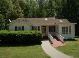 4686 Tanner Town Rd, Brodnax, VA 23920
