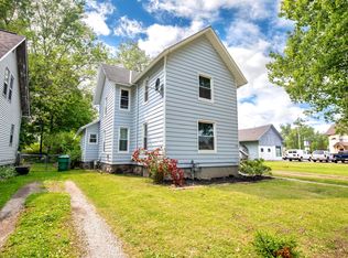 109 S Hooker Ave, Three Rivers, MI 49093