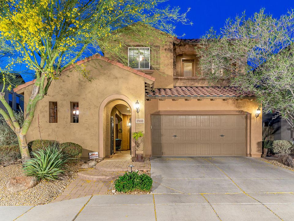 1st image of 3908 E Half Hitch Pl